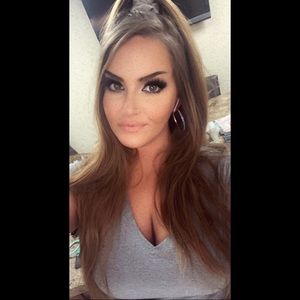 Meet your Posher, Jillian